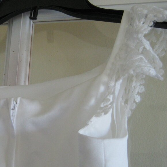David's Bridal Flower Girl Dress New w/tags Ivory Sz 8 Satin Bodice, Lace, Tulle - Picture 7 of 8